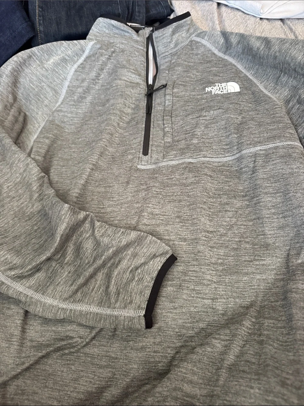 The North Face Men's Heather Gray Zip Pullover